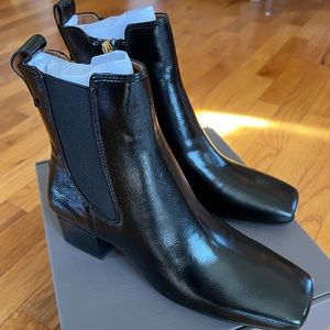 Franco Sarto Waxton Bootie Black Patent 6.5 Womens